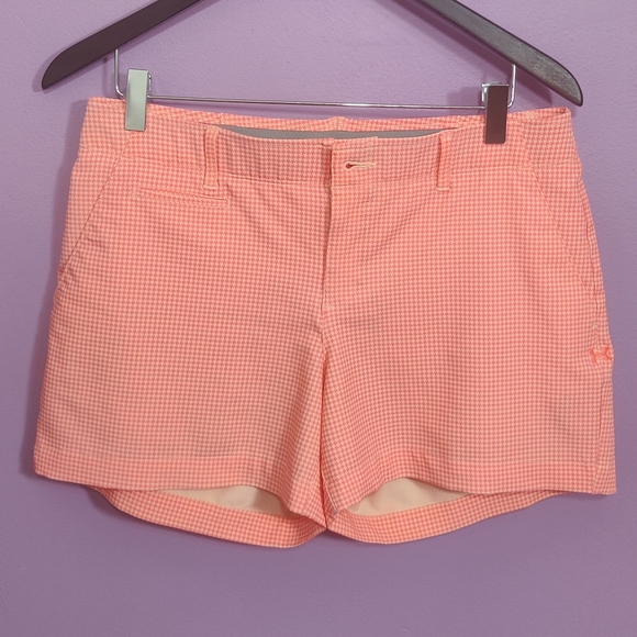 Under Armour Pants - 👍🧡Under Armour 4" Women's Fitted Sport Shorts